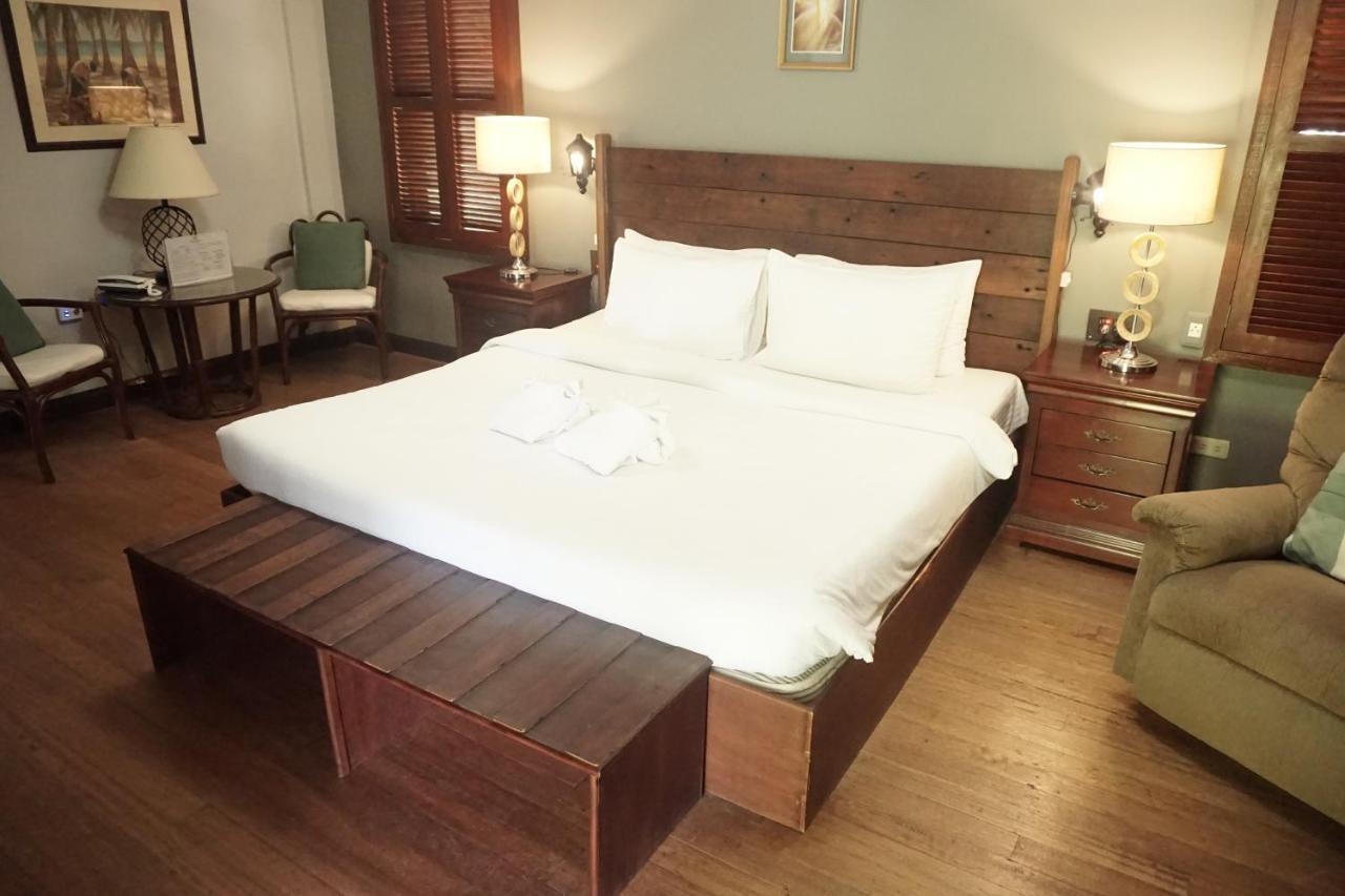 Victoria'S Haven Bed & Breakfast Dumaguete City ภายนอก รูปภาพ